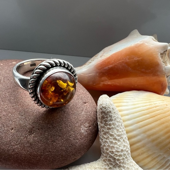 Baltic Amber ring - Picture 6 of 10